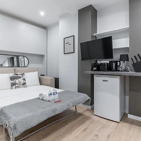 Versigny Heart Of 18th Cosy Studio *