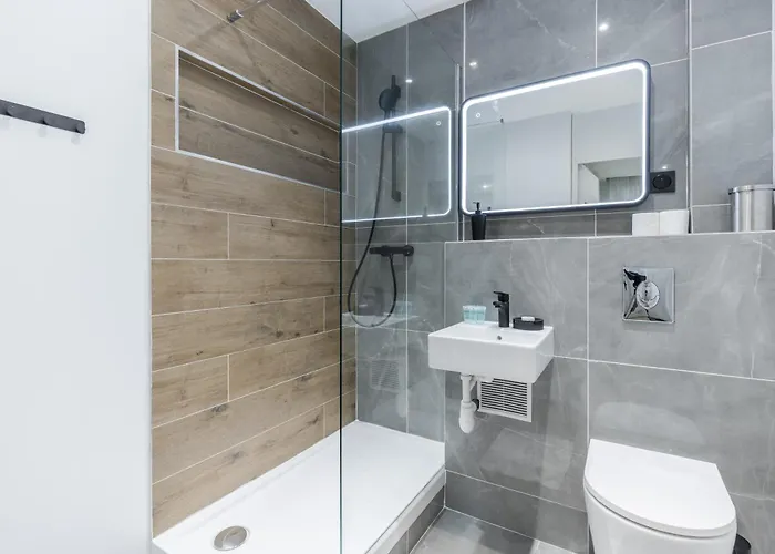Versigny Heart Of 18th Cosy Апартаменты Париж