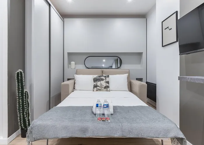 Versigny Heart Of 18th Cosy Апартаменты Париж